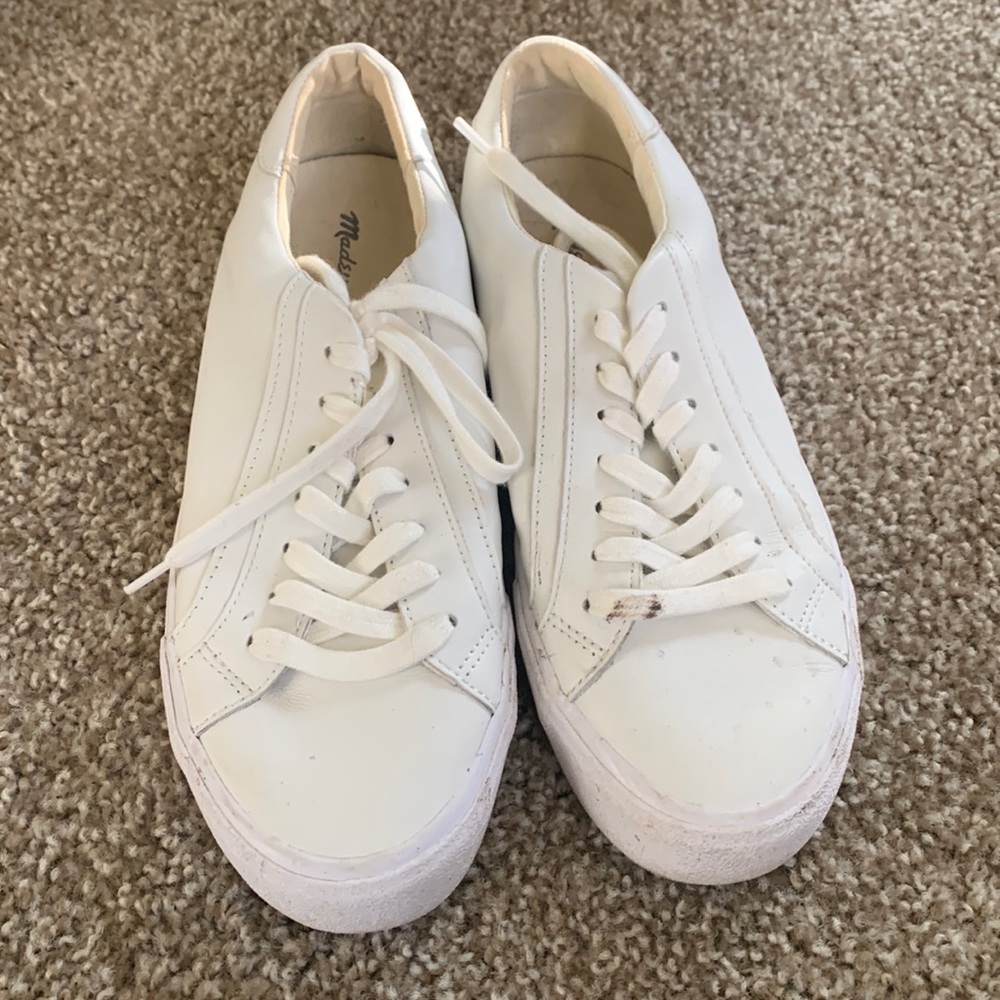Madewell women’s size 9 white sneakers